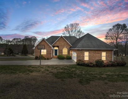 101 Glen View Drive sold home in Cross Creek, Cherryville, NC
