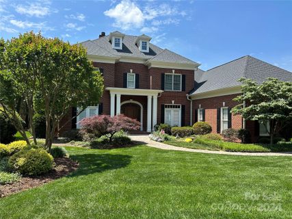 10805 Dobbs Court