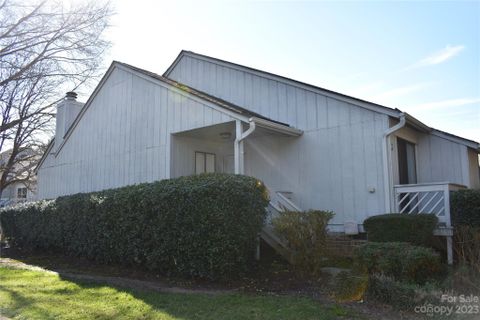 100 Willow Run Drive 11 sold home in Willow Run, Gastonia, NC