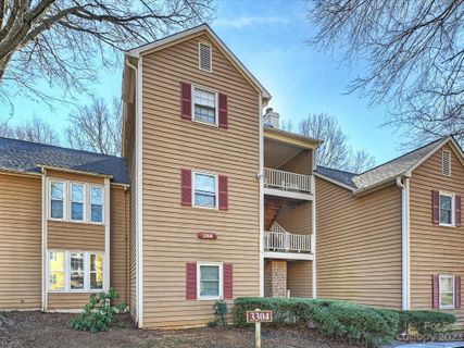 Previously sold for $355,000