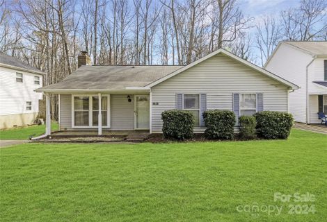 5620 Running Wood Lane sold home in Eastland Estates, Charlotte, NC