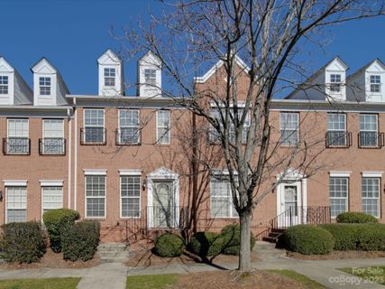 6020 Creft Circle