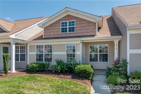 1915 Sandal Brook Road sold home in Brookchase, Indian Land, SC