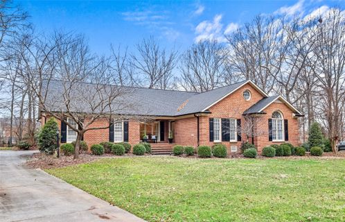 1513 Wheaton Way