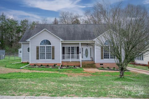 3703 Farm Lake Drive sold home in Park View, Concord, NC
