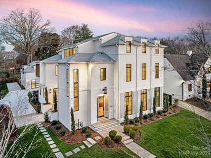 2144 Hastings Drive