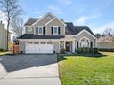 9040 Castlebay Drive sold home in Charlotte, SC