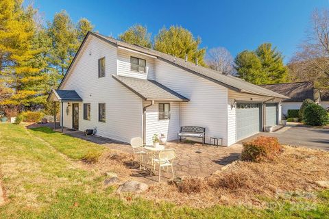 308 Oak Place