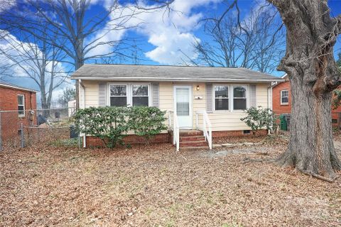 3011 Coronet Way sold home in Lakewood, Charlotte, NC