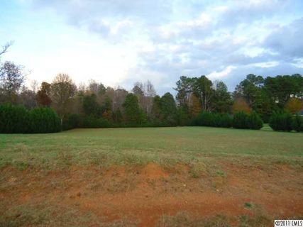 109 Sterling Drive sold home in Providence Heights, York, SC