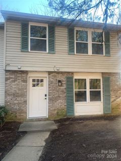 5100 Fair Wind Lane sold home in Bay Village, Charlotte, NC
