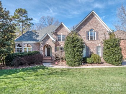 2902 Providence View Lane