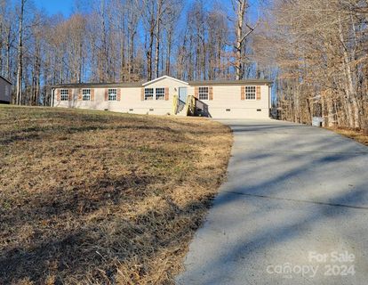 192 Oak Creek Road sold home in Oak Creek, Statesville, NC