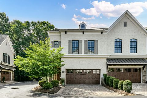 5026 Vernet Lane sold home in Avignon at Southpark, Charlotte, NC