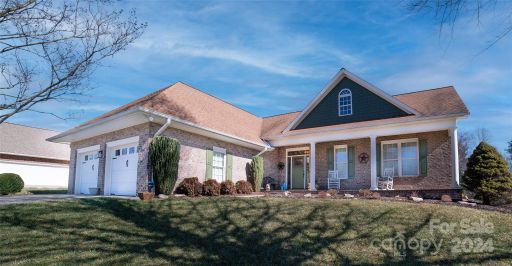 114 Beechmont Drive sold home in Beechmont, Morganton, NC