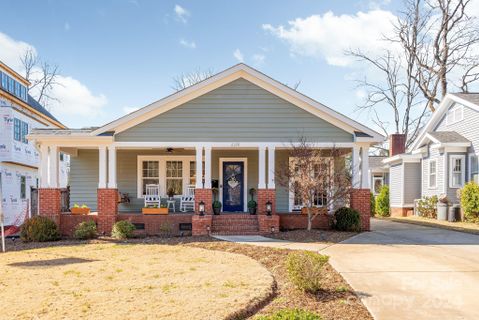 2226 Westminster Place