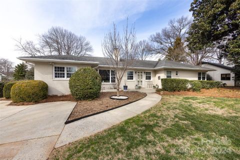 1120 Coddington Place