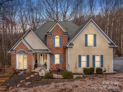 451 Heather Marie Drive sold home in Estates Of Salisbury, Hendersonville, NC