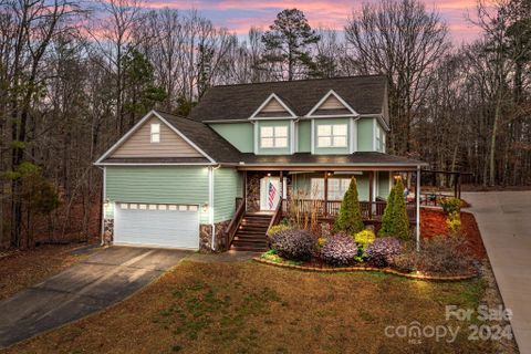 111 Cove Drive sold home in Wood Duck Cove, Salisbury, NC