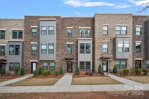 419 Dan River Way
