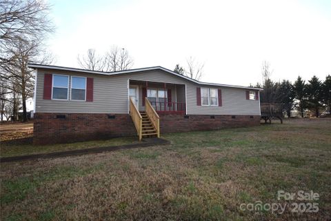 4223 Old Catawba Road sold home in Farmwood, Claremont, NC
