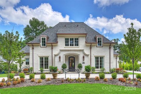 843 Museum Drive