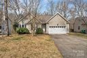 12135 Meadow Post Lane sold home in Charlotte, SC