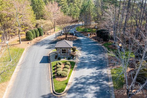 128 Greens Road 98 and 99