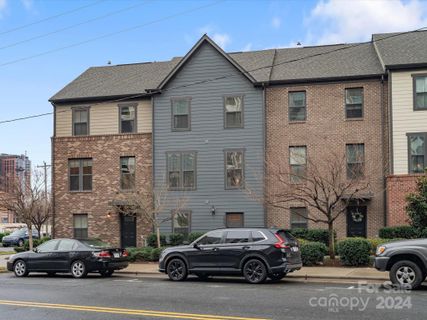 177 W Summit Avenue