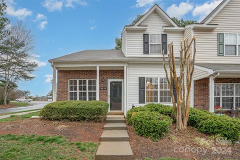 6475 Saint Bernard Way