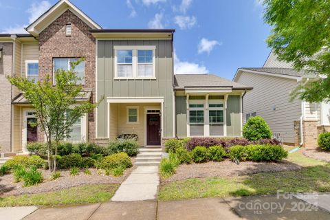 1620 Pat Garrett Street