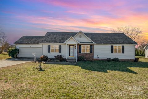 661 Mock Mill Road sold home in Augusta Greens, Statesville, NC