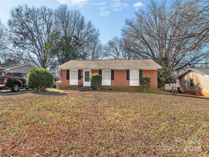4200 Donnybrook Place sold home in Crestmont, Charlotte, NC