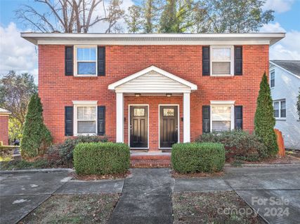 2608 E 5th Street sold home in Rosemont, Charlotte, NC