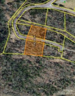 00 Highland Creek Drive #4 sold home in River Highlands at Madison Crs, Marshall, NC