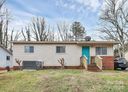 211 Glenrock Drive sold home in Charlotte, SC