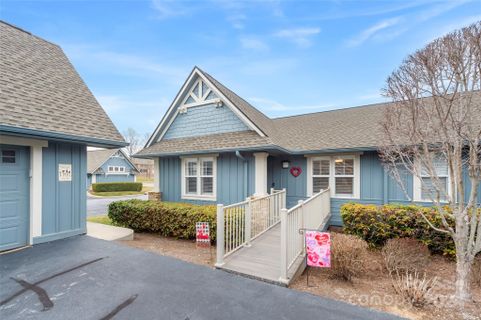 3301 Blue Goose Court
