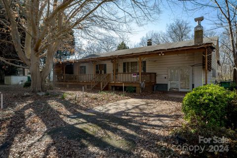 2019 Hart Road sold home in Riverhaven, Charlotte, NC