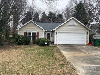 2006 David Earl Drive