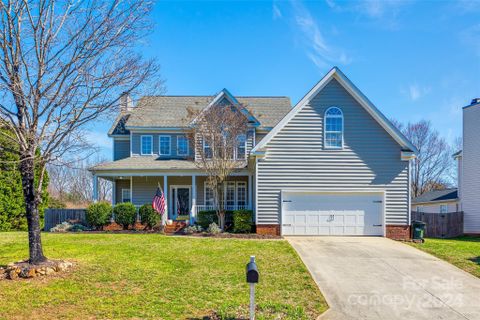 4048 Bamborough Drive sold home in Keswick, Fort Mill, SC