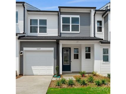 3229 Hutton Gardens Lane