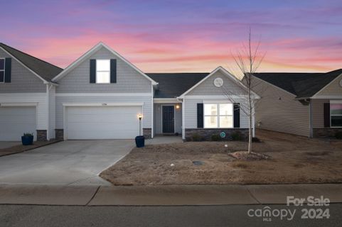 1396 Amberlight Circle 114