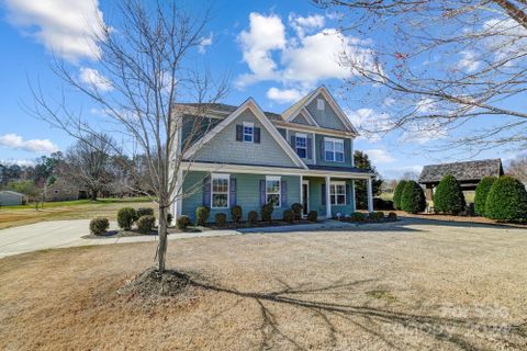104 Autumn Mist Road sold home in Autumn Brook, Statesville, NC