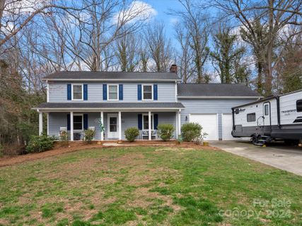 1332 Shady Bark Drive sold home in South Pines, Gastonia, NC
