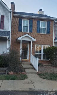 8261 Golf Ridge Drive sold home in Crestview II, Charlotte, NC