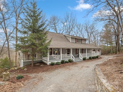 5571 Spring Road sold home in Willow Creek Farms, Hendersonville, NC