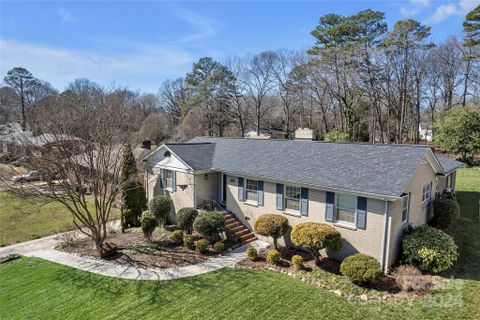1003 Athenian Drive sold home in Normandy, Gastonia, NC