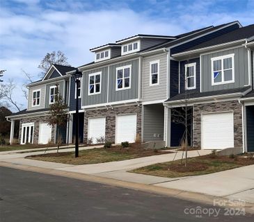 2635 Ruby Dixon Crossing Drive 03