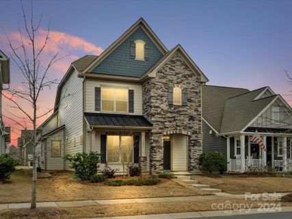 7031 Walnut Branch Lane