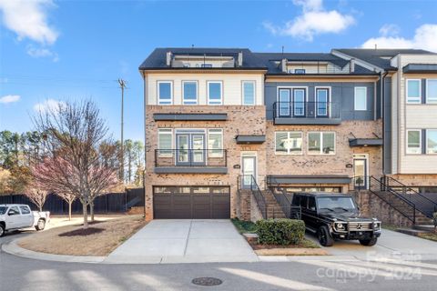 1918 Seegars Place sold home in Midwood Square, Charlotte, NC